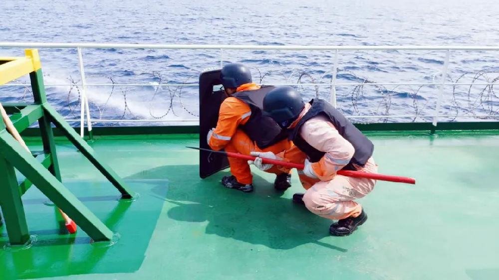 臨危不懼、精心備戰(zhàn)，“江遠(yuǎn)蘭州”輪平安通過紅海海盜區(qū)