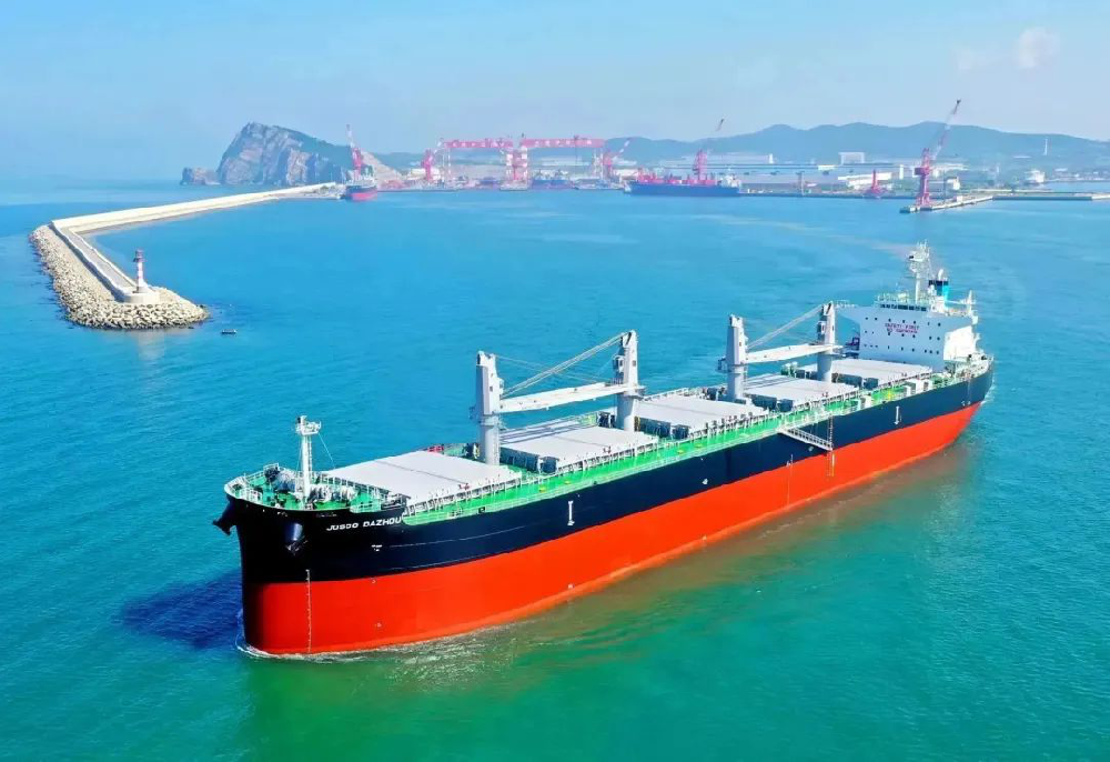 江蘇遠(yuǎn)洋強(qiáng)鏈補(bǔ)鏈延鏈密織航線，助力江蘇建設(shè)具有世界聚合力雙向開(kāi)放樞紐