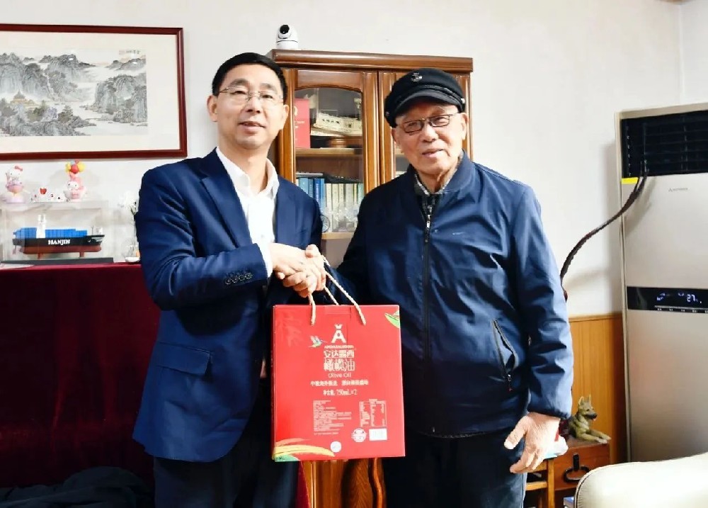 新春慰問(wèn)暖人心 組織關(guān)愛(ài)聚合力