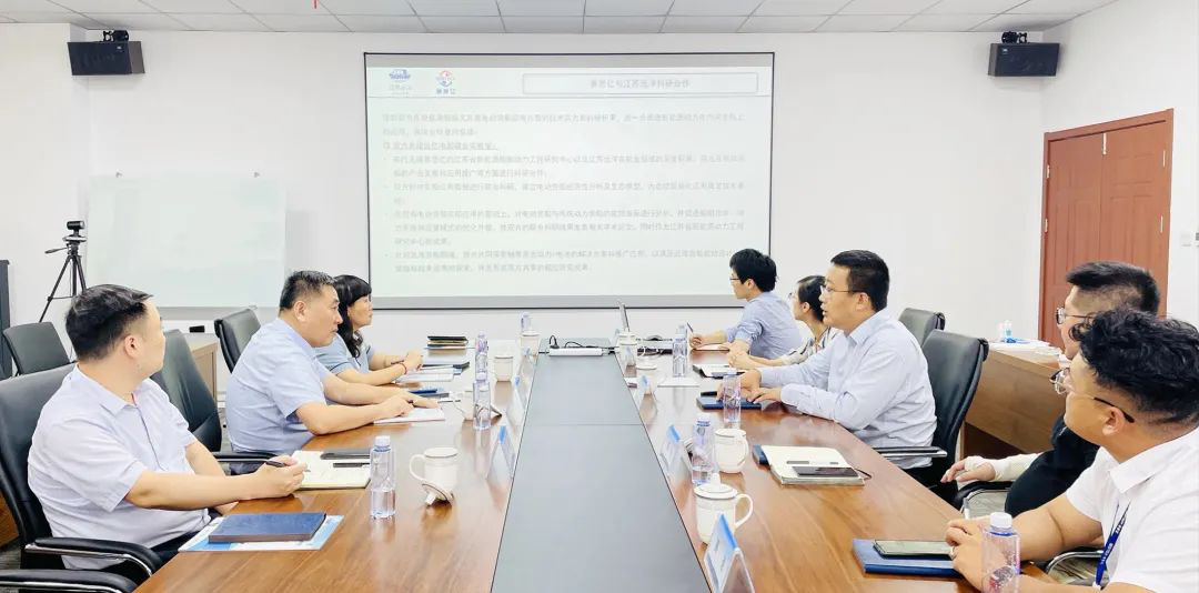 江蘇遠(yuǎn)洋與無(wú)錫賽思億開(kāi)展戰(zhàn)略合作聯(lián)建遠(yuǎn)億電船實(shí)驗(yàn)室