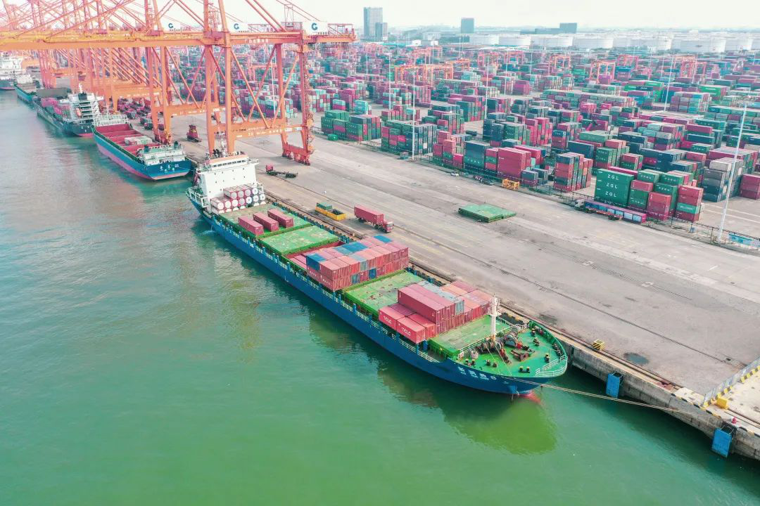 春節(jié)不停工 | 節(jié)后第一天，“兔”飛猛進！