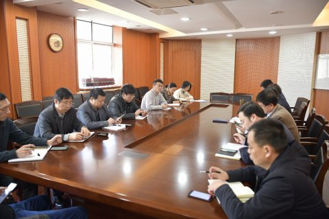 機(jī)關(guān)第一黨支部召開(kāi)專題組織生活會(huì)