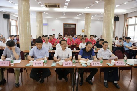 公司舉辦“第五屆全國海員技能大比武”總結(jié)表彰大會(huì)