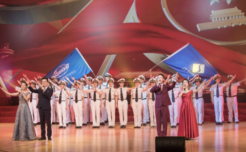 守初心，擔(dān)使命，迎國慶 公司組織職工參加省港口集團(tuán)慶祝 新中國成立70周年匯報(bào)會(huì)