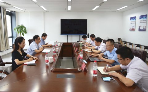 共同發(fā)力，共筑未來 ——戴偉一行赴集團(tuán)物流公司、蘇港航務(wù)公司交流洽談