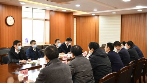 江蘇海事局黨組成員、副局長(zhǎng)王秀峰檢查指導(dǎo)江蘇遠(yuǎn)洋安全生產(chǎn)和疫情防控工作