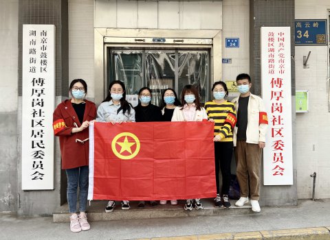 江遠青年勇?lián)?逆行戰(zhàn)“疫”有大愛